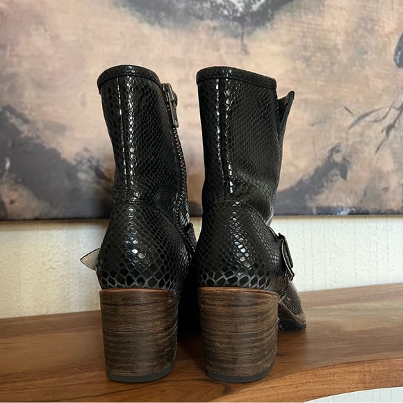 Freebird Carlito Snake Boots Black leather snake skin US Size 10 - fits 9 1.5 - Picture 5 of 9